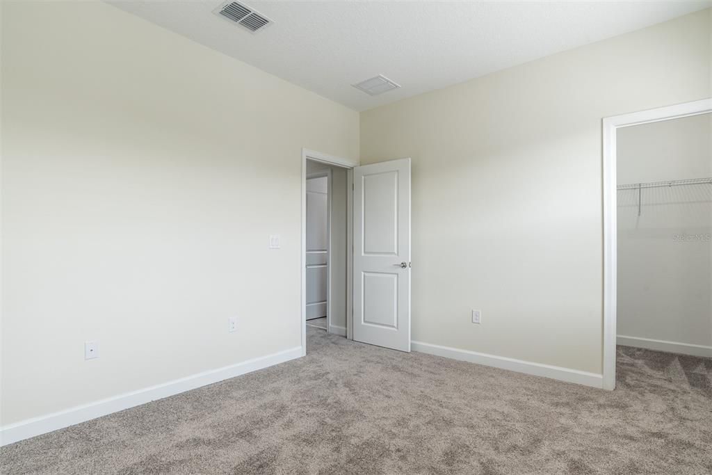 В аренду: $2,550 (3 спален, 2 ванн, 1742 Квадратных фут)