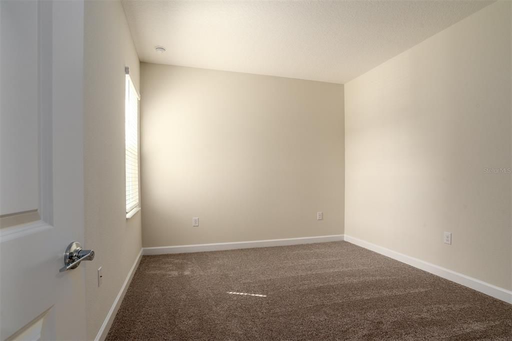 В аренду: $2,550 (3 спален, 2 ванн, 1742 Квадратных фут)