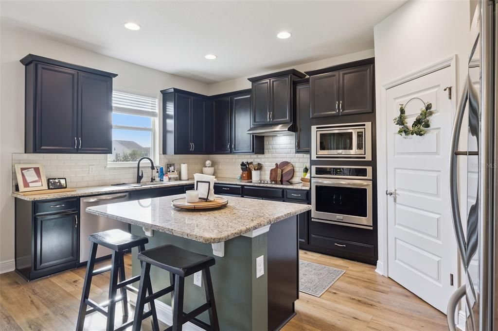 На продажу: $699,900 (5 спален, 4 ванн, 2866 Квадратных фут)