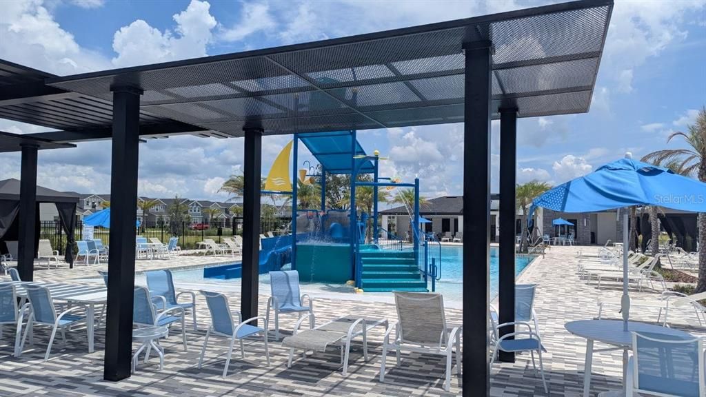 出租: $2,300 (3 贝兹, 2 浴室, 1705 平方英尺)