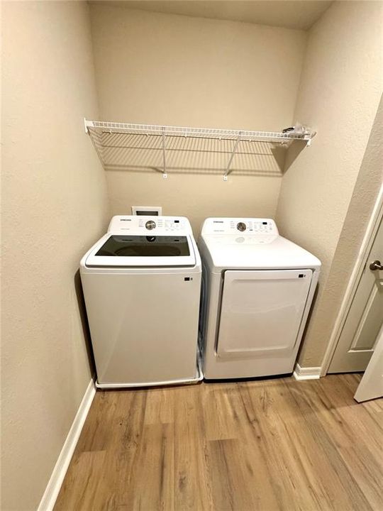 出租: $2,300 (3 贝兹, 2 浴室, 1705 平方英尺)