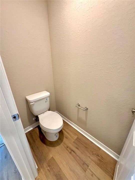 出租: $2,300 (3 贝兹, 2 浴室, 1705 平方英尺)