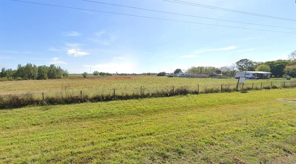 For Sale: $525,000 (3 beds, 2 baths, 1127 Square Feet)