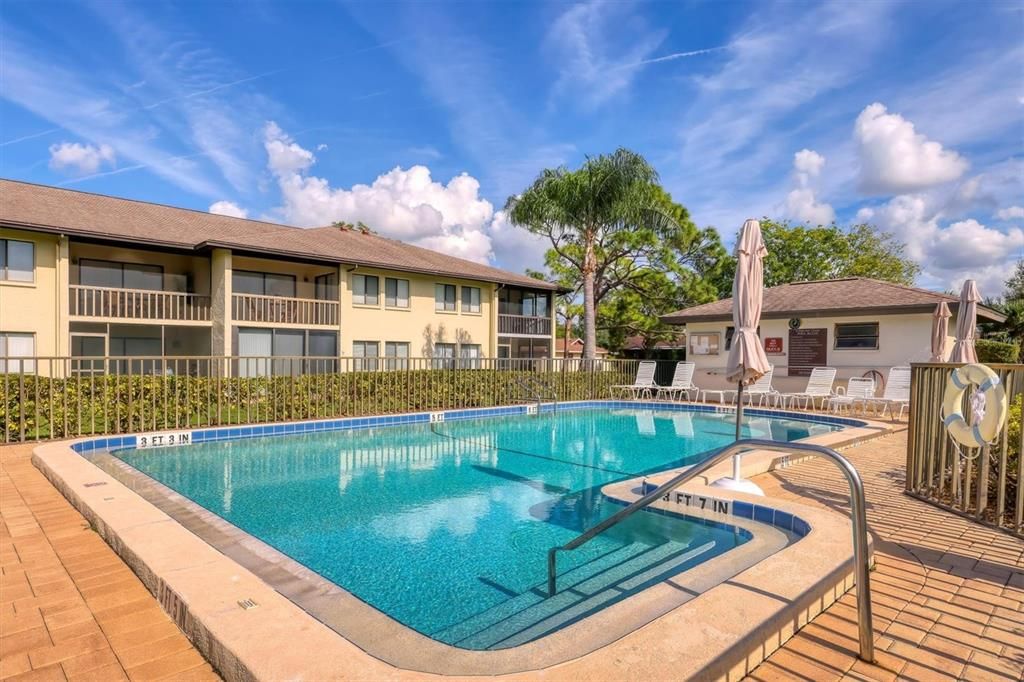 For Rent: $1,975 (2 beds, 2 baths, 1108 Square Feet)