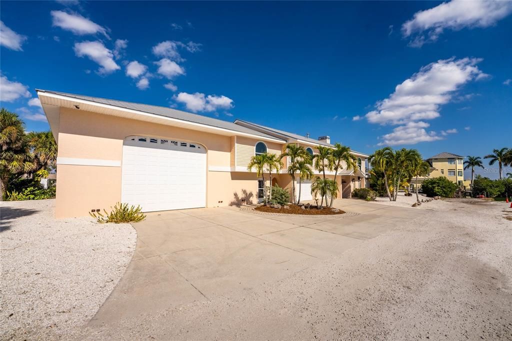 待售: $1,750,000 (3 贝兹, 3 浴室, 2896 平方英尺)