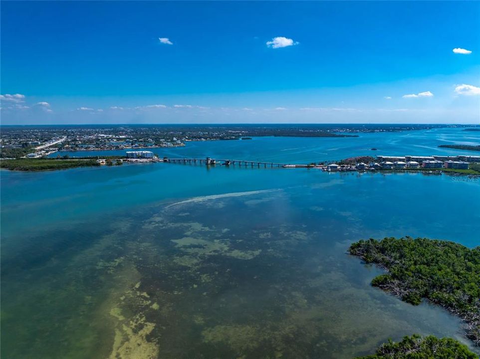 待售: $1,750,000 (3 贝兹, 3 浴室, 2896 平方英尺)