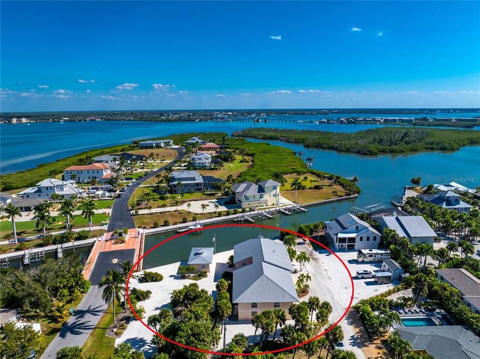 待售: $1,750,000 (3 贝兹, 3 浴室, 2896 平方英尺)