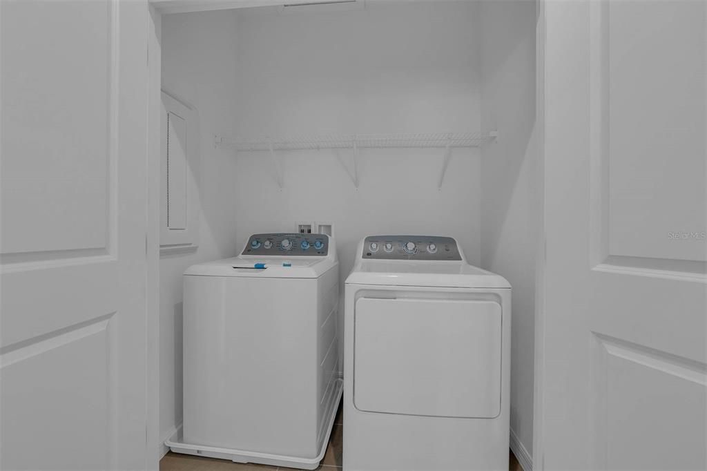 For Sale: $361,990 (3 beds, 2 baths, 1496 Square Feet)