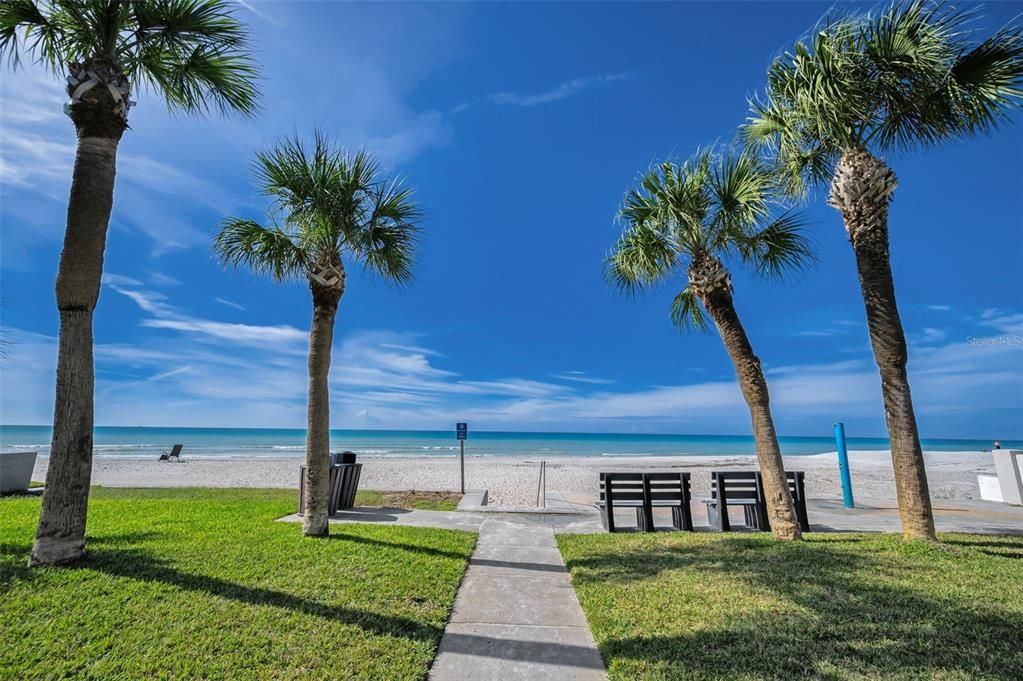 待售: $850,000 (3 贝兹, 3 浴室, 1946 平方英尺)