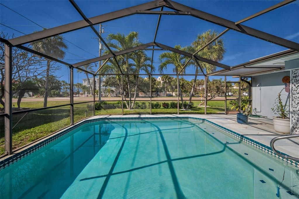 待售: $850,000 (3 贝兹, 3 浴室, 1946 平方英尺)