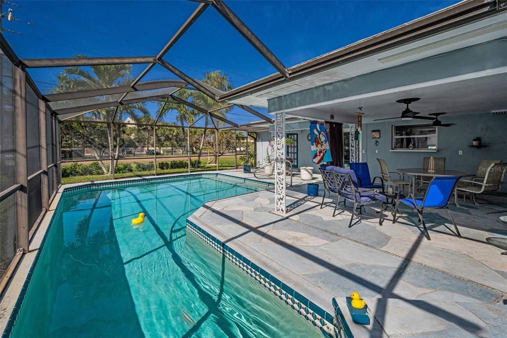 待售: $850,000 (3 贝兹, 3 浴室, 1946 平方英尺)