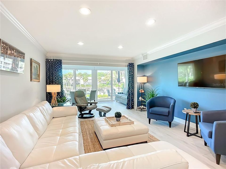 待售: $579,800 (2 贝兹, 2 浴室, 1216 平方英尺)