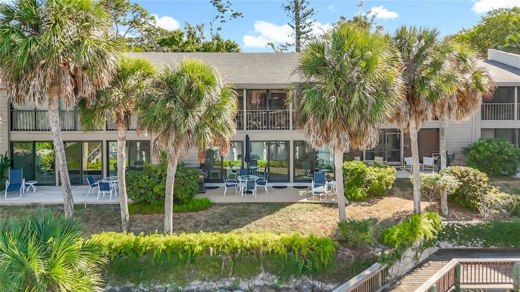 待售: $579,800 (2 贝兹, 2 浴室, 1216 平方英尺)