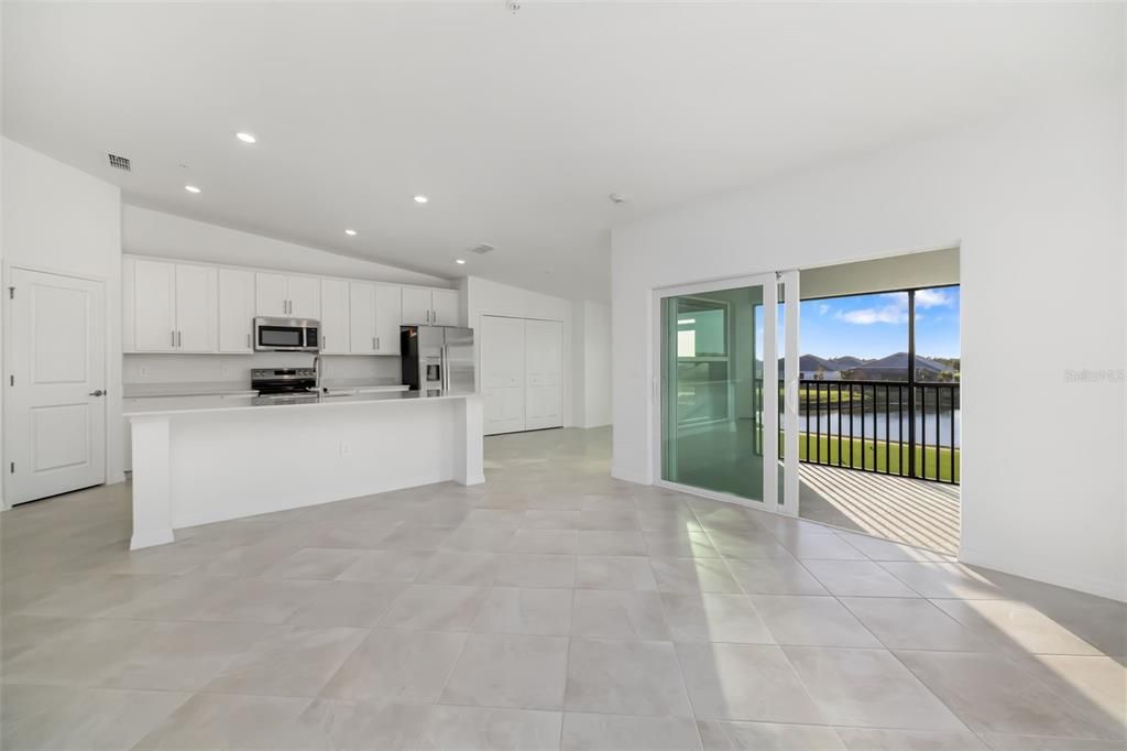 For Rent: $3,100 (2 beds, 2 baths, 1366 Square Feet)