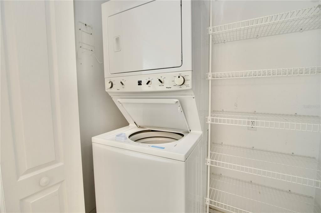 For Sale: $314,900 (2 beds, 2 baths, 1861 Square Feet)