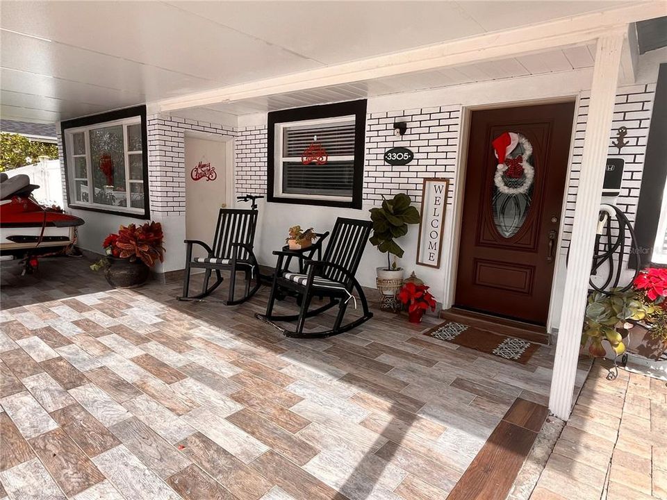 For Sale: $460,000 (3 beds, 2 baths, 1152 Square Feet)