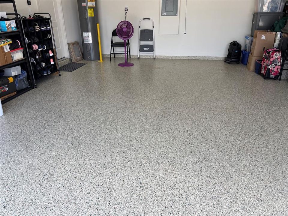 For Sale: $344,900 (3 beds, 2 baths, 1666 Square Feet)