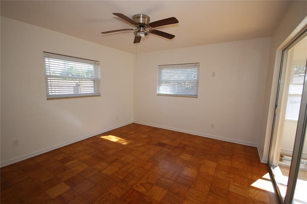 For Rent: $2,200 (2 beds, 2 baths, 1036 Square Feet)