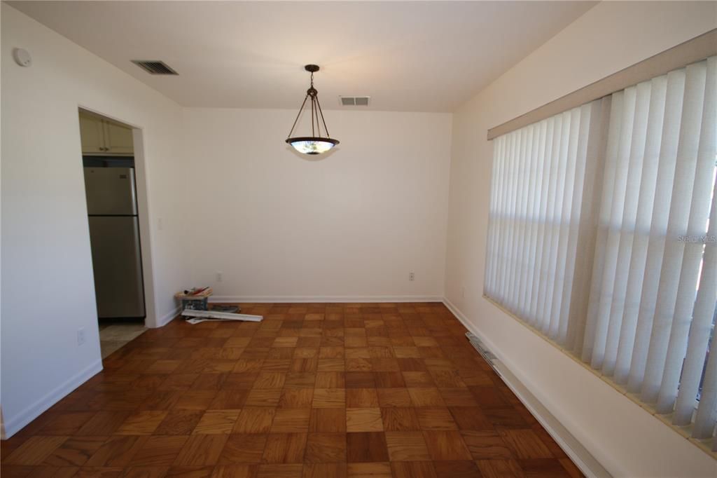 For Rent: $2,200 (2 beds, 2 baths, 1036 Square Feet)