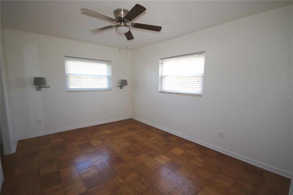 For Rent: $2,200 (2 beds, 2 baths, 1036 Square Feet)