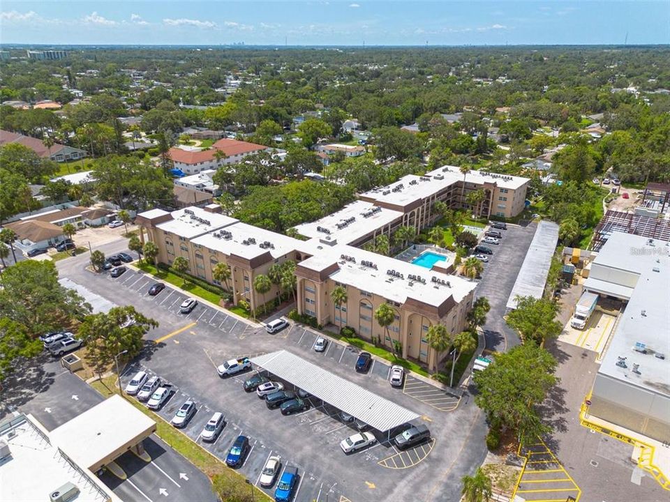 For Sale: $159,000 (2 beds, 1 baths, 837 Square Feet)