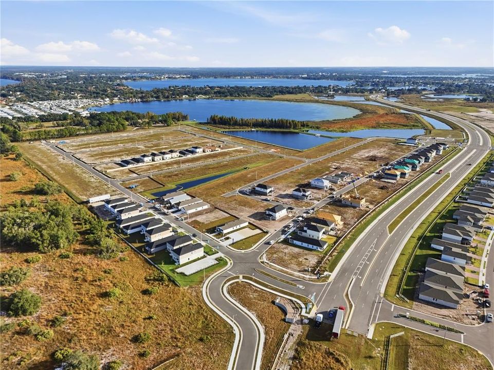 For Sale: $409,999 (5 beds, 3 baths, 2892 Square Feet)