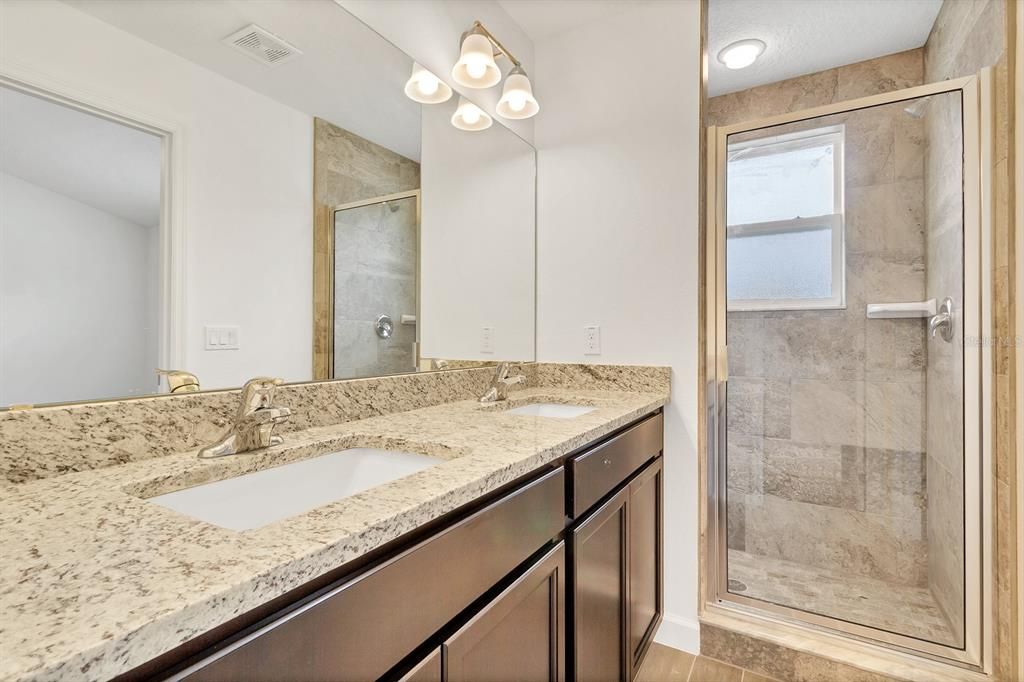 For Rent: $1,995 (3 beds, 2 baths, 1442 Square Feet)