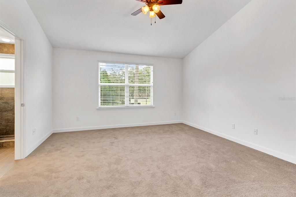 For Rent: $1,995 (3 beds, 2 baths, 1442 Square Feet)