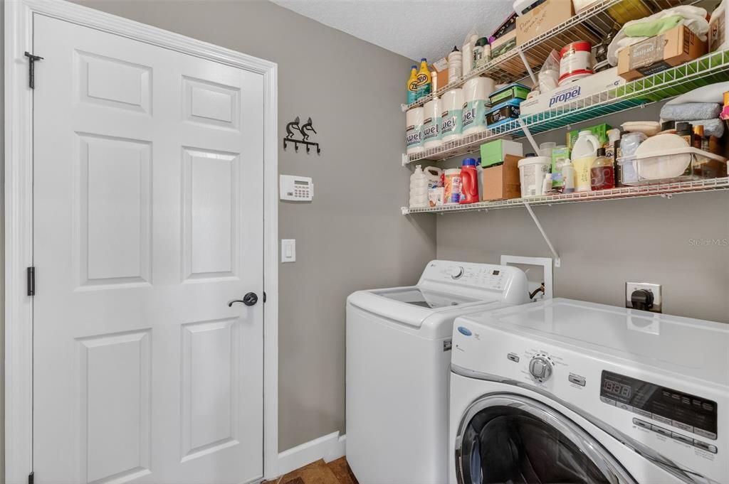 На продажу: $510,000 (3 спален, 2 ванн, 1919 Квадратных фут)