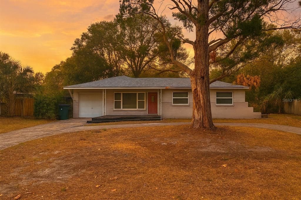 En Venta: $260,000 (3 camas, 1 baños, 950 Pies cuadrados)