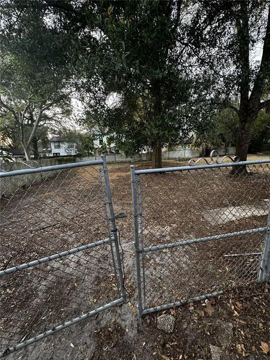 En Venta: $260,000 (3 camas, 1 baños, 950 Pies cuadrados)