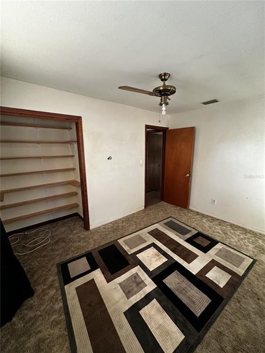 En Venta: $260,000 (3 camas, 1 baños, 950 Pies cuadrados)