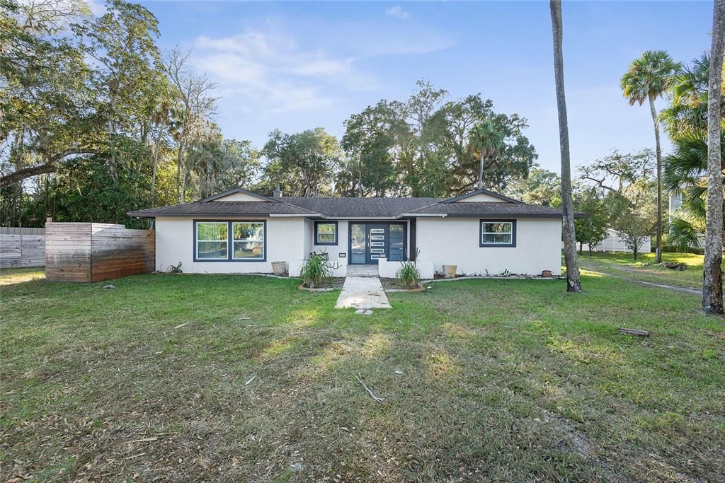 For Sale: $995,000 (0 beds, 0 baths, 2000 Square Feet)