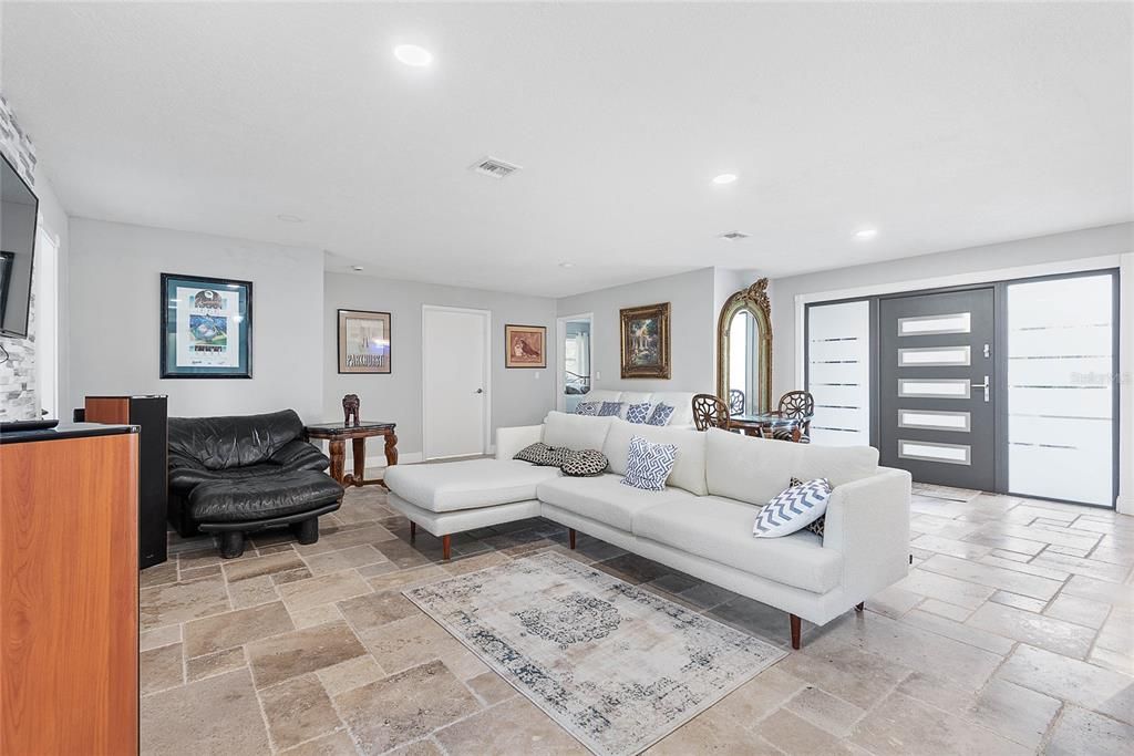 待售: $1,000,000 (0 贝兹, 0 浴室, 2000 平方英尺)