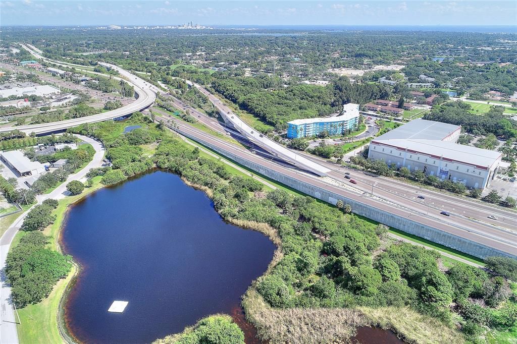 待售: $117,500 (2 贝兹, 1 浴室, 887 平方英尺)