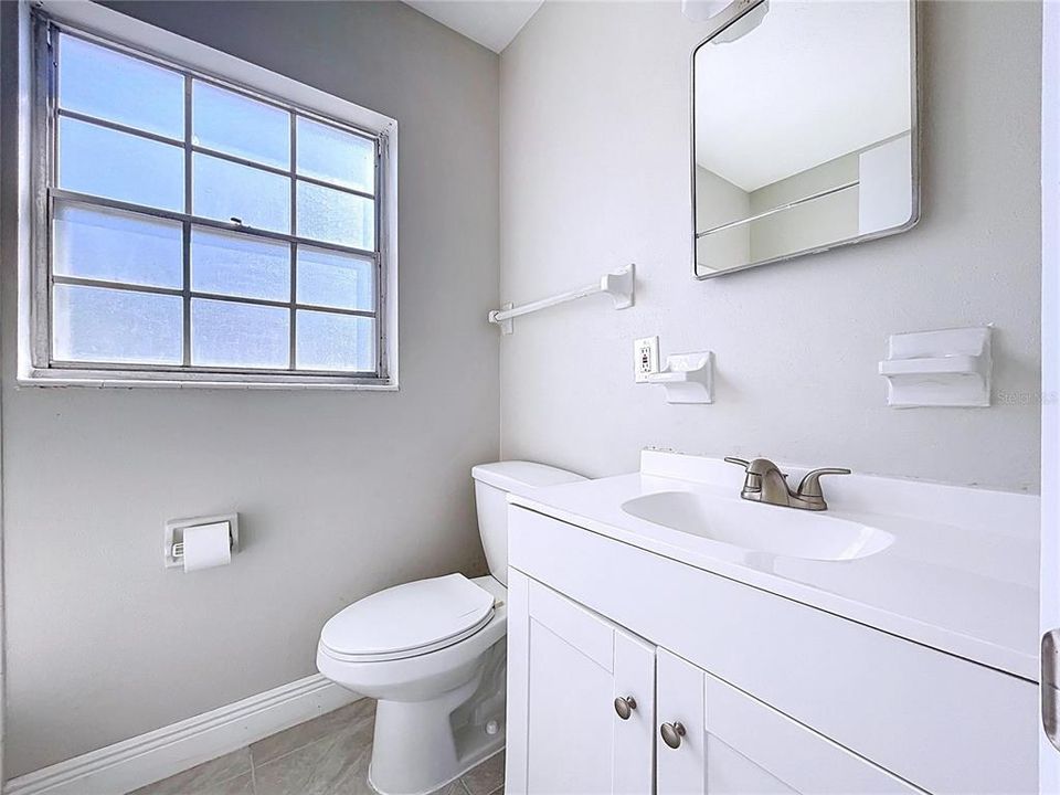 For Sale: $1,050,000 (4 beds, 2 baths, 1344 Square Feet)