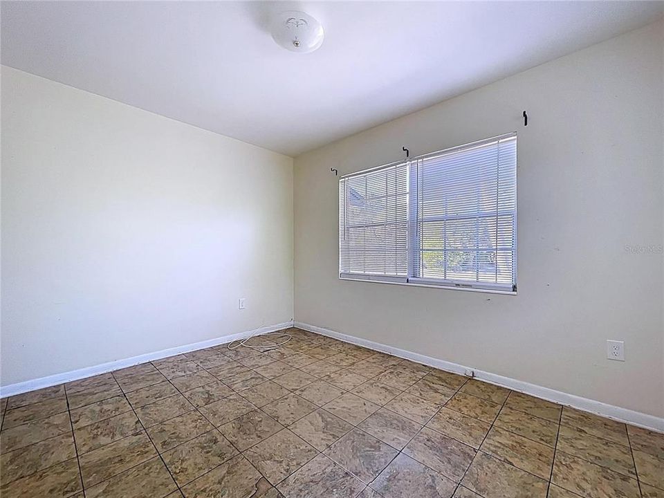 For Sale: $1,050,000 (4 beds, 2 baths, 1344 Square Feet)