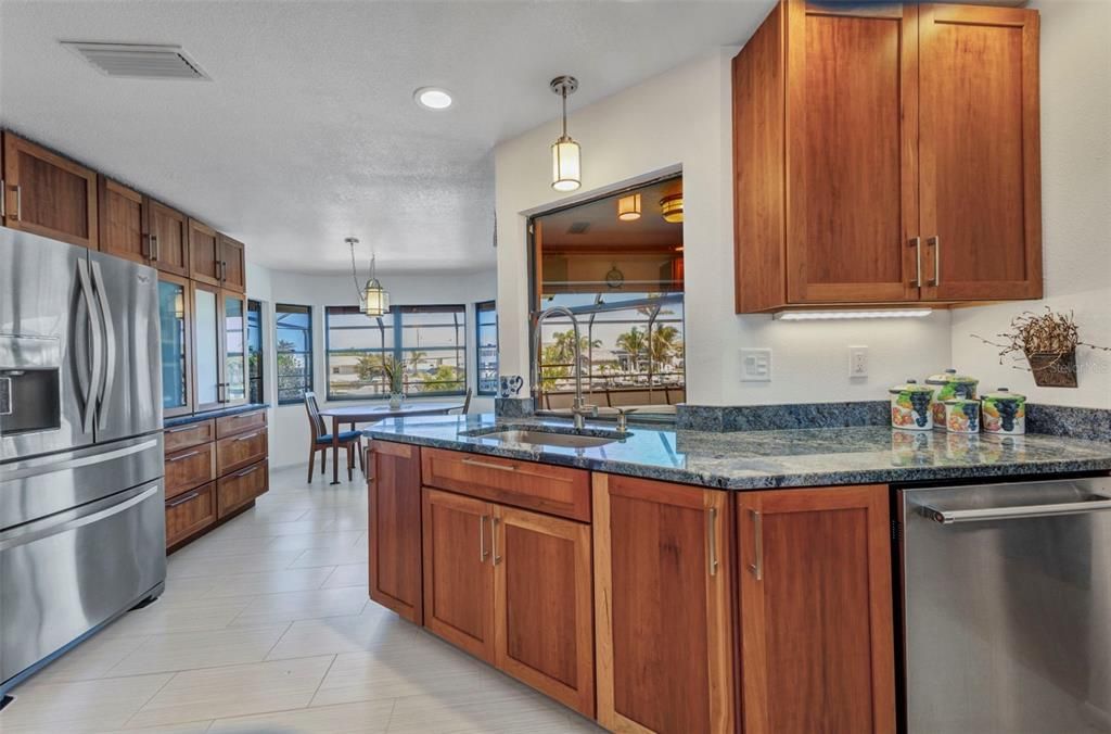 For Sale: $600,000 (3 beds, 2 baths, 1909 Square Feet)