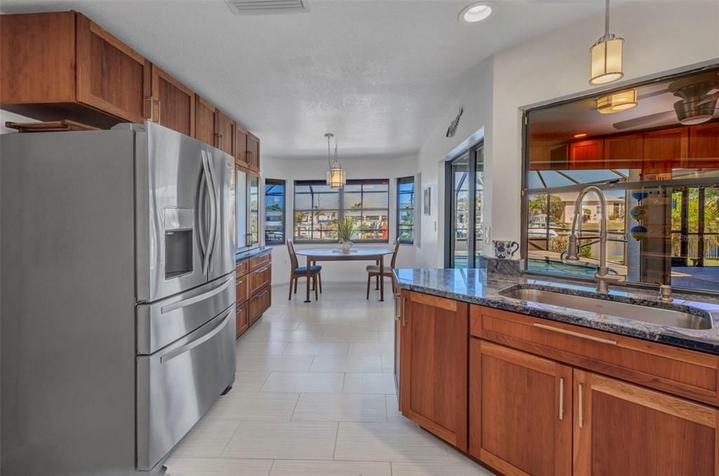 For Sale: $600,000 (3 beds, 2 baths, 1909 Square Feet)