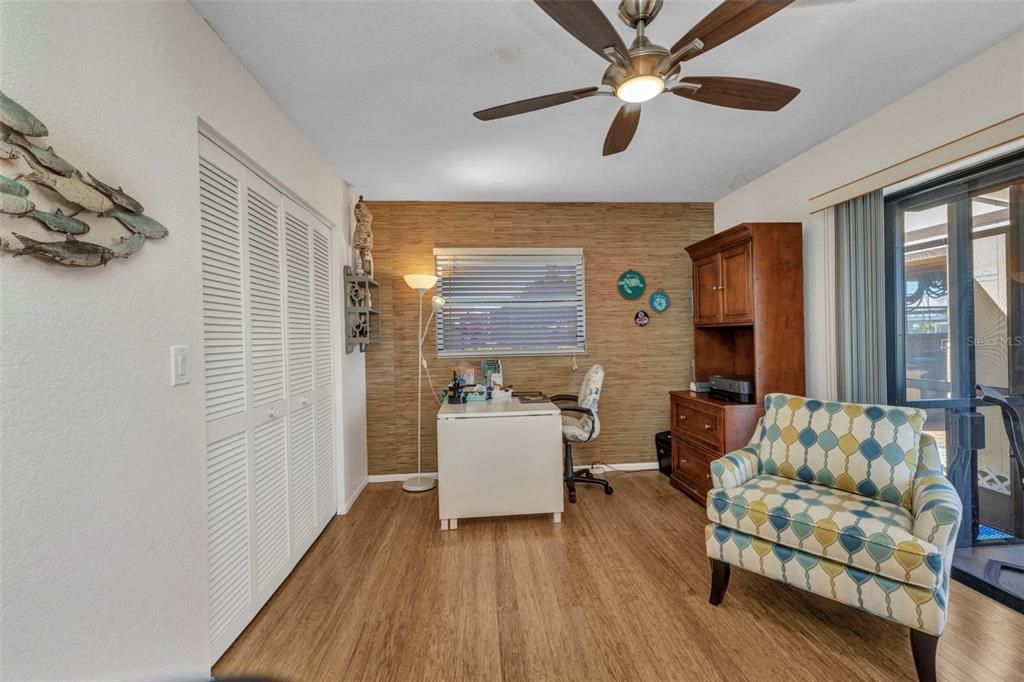 For Sale: $600,000 (3 beds, 2 baths, 1909 Square Feet)