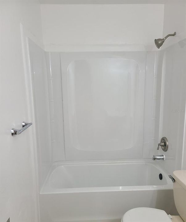 For Sale: $215,000 (3 beds, 2 baths, 1188 Square Feet)