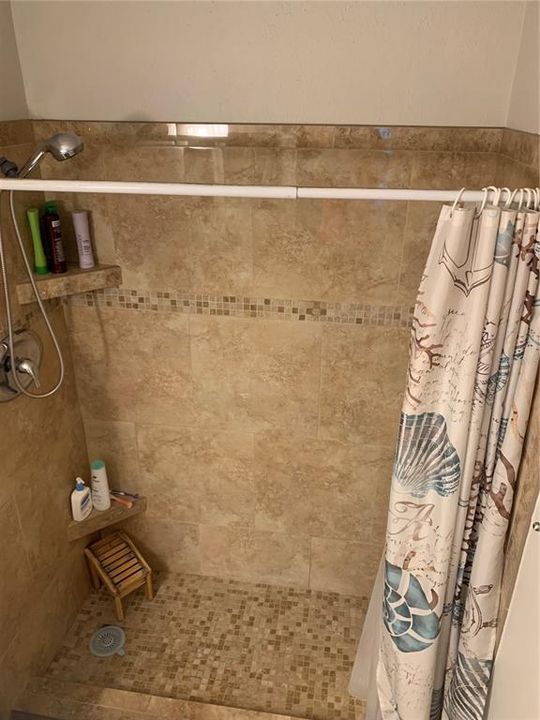 待售: $209,900 (2 贝兹, 2 浴室, 972 平方英尺)