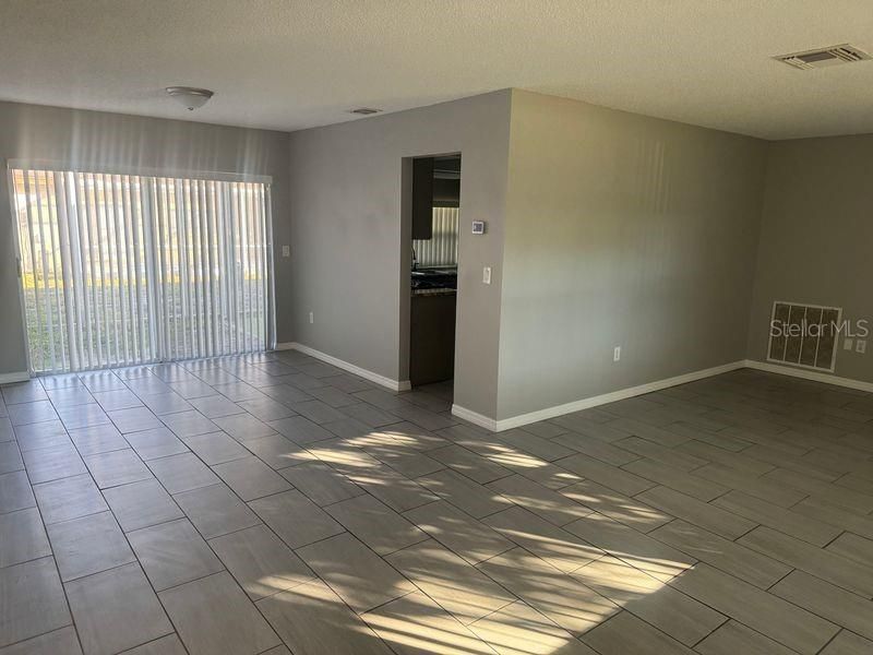 For Rent: $1,595 (2 beds, 2 baths, 1334 Square Feet)