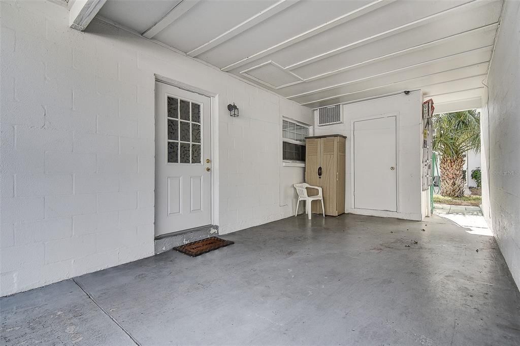 待售: $139,999 (2 贝兹, 1 浴室, 720 平方英尺)