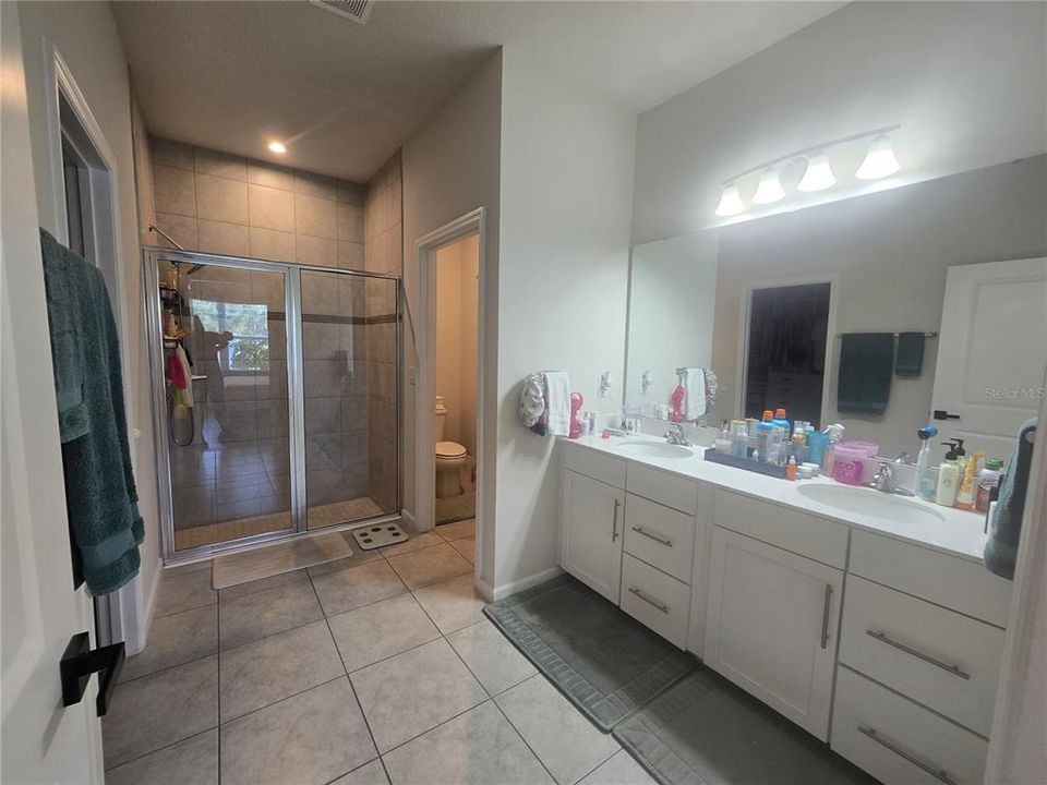 На продажу: $435,000 (3 спален, 2 ванн, 1554 Квадратных фут)