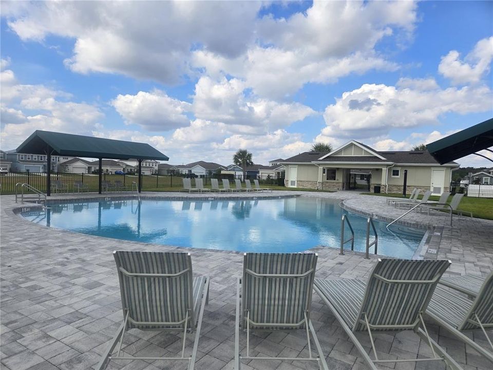 На продажу: $435,000 (3 спален, 2 ванн, 1554 Квадратных фут)