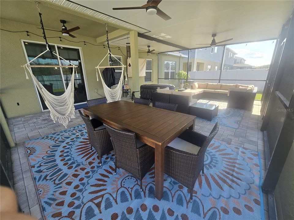 На продажу: $435,000 (3 спален, 2 ванн, 1554 Квадратных фут)