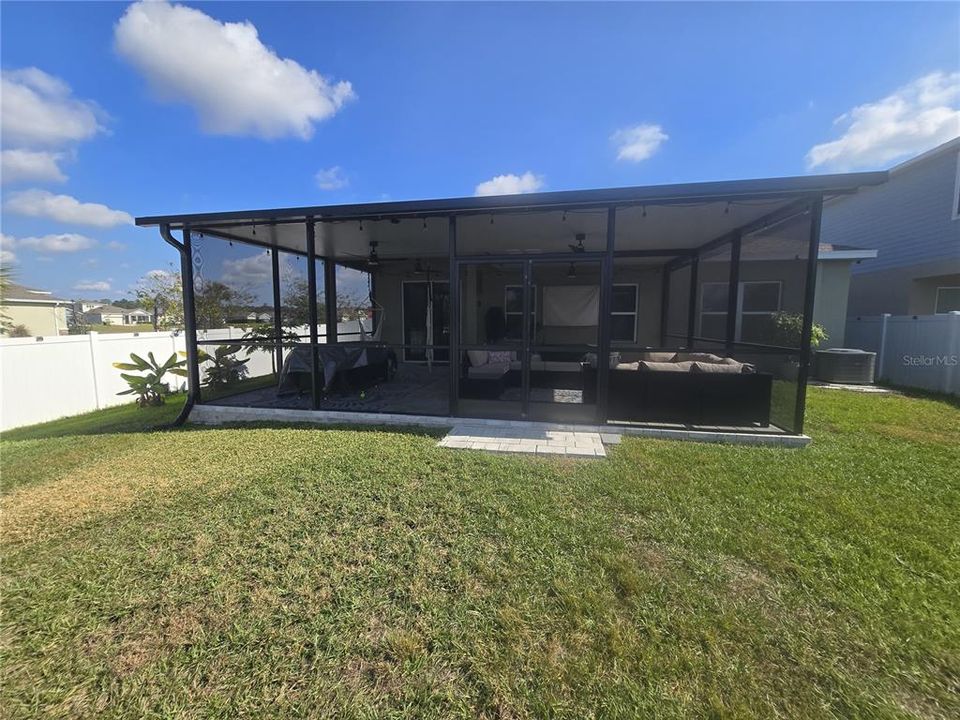 На продажу: $435,000 (3 спален, 2 ванн, 1554 Квадратных фут)