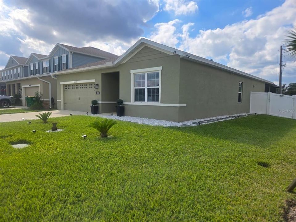 На продажу: $435,000 (3 спален, 2 ванн, 1554 Квадратных фут)