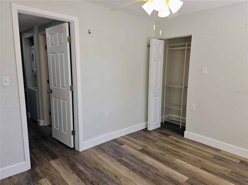 出租: $1,250 (1 贝兹, 1 浴室, 510 平方英尺)